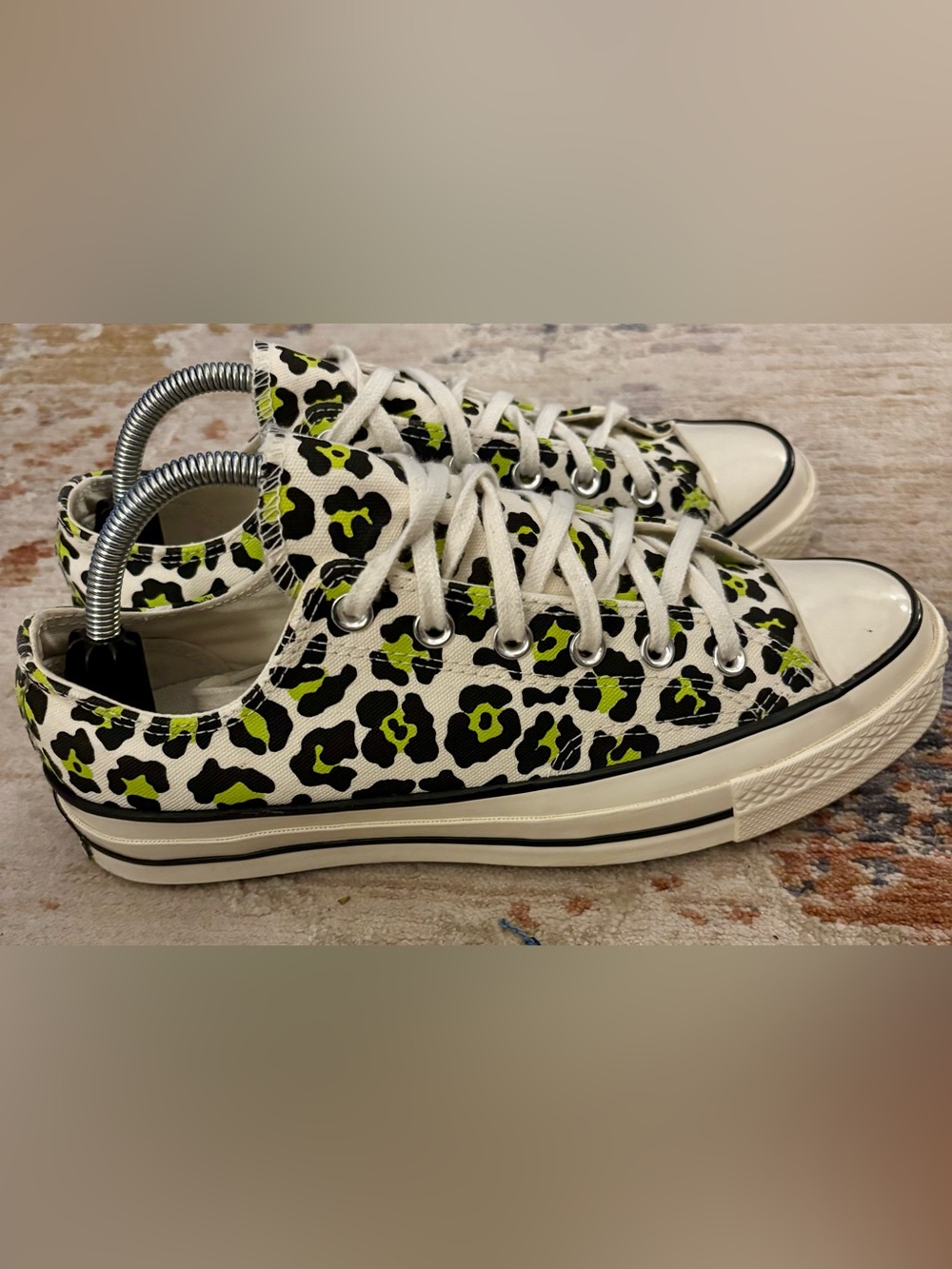 Converse Chuck 70 Ox Low “Archive Print-Neon Leopard” Sneakers!